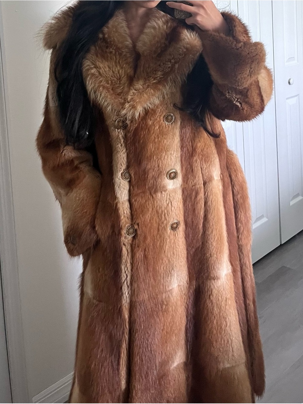 Deadstock 70’s Vintage Tannery Row Genuine Fur Coat Women’s